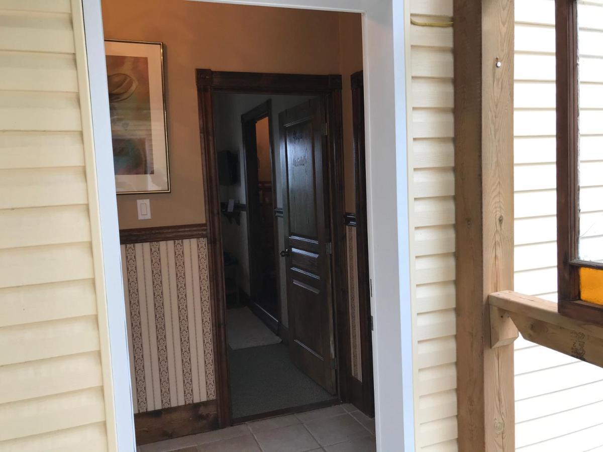 Domaine De La Baie, Les Suites Shawinigan Exterior foto