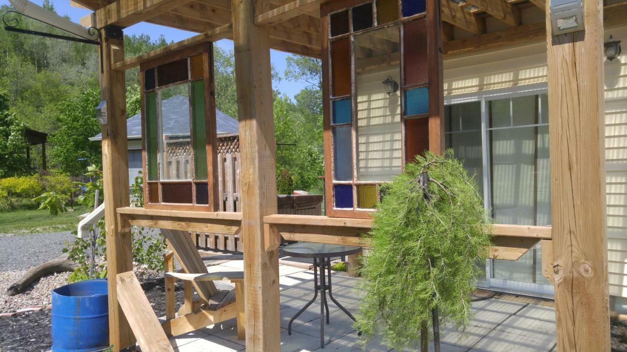 Domaine De La Baie, Les Suites Shawinigan Exterior foto